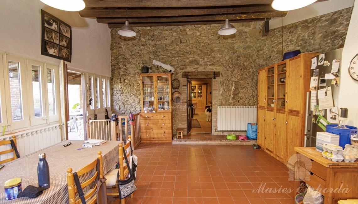Kitchen-dining room of the farmhouse annexe 