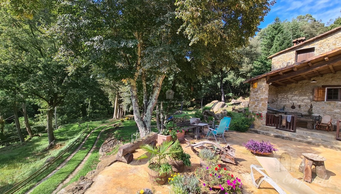 Terrace of the facade of the house with the swimming pool