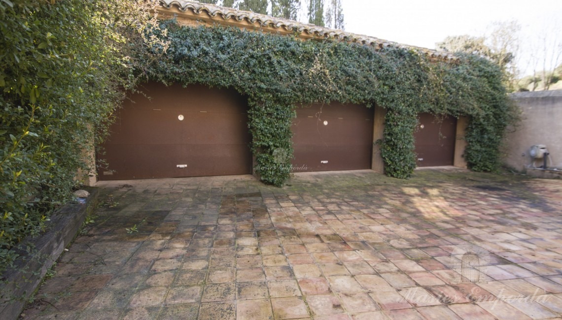 View of the garages of the house