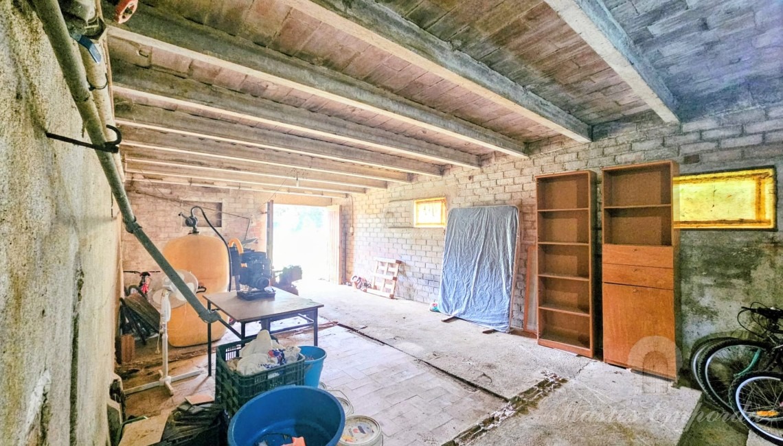 Farmhouse outbuildings