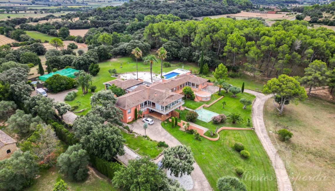 View of the entire property