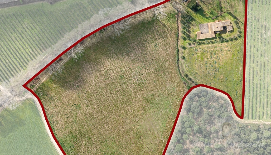 Aerial view of the farmhouse