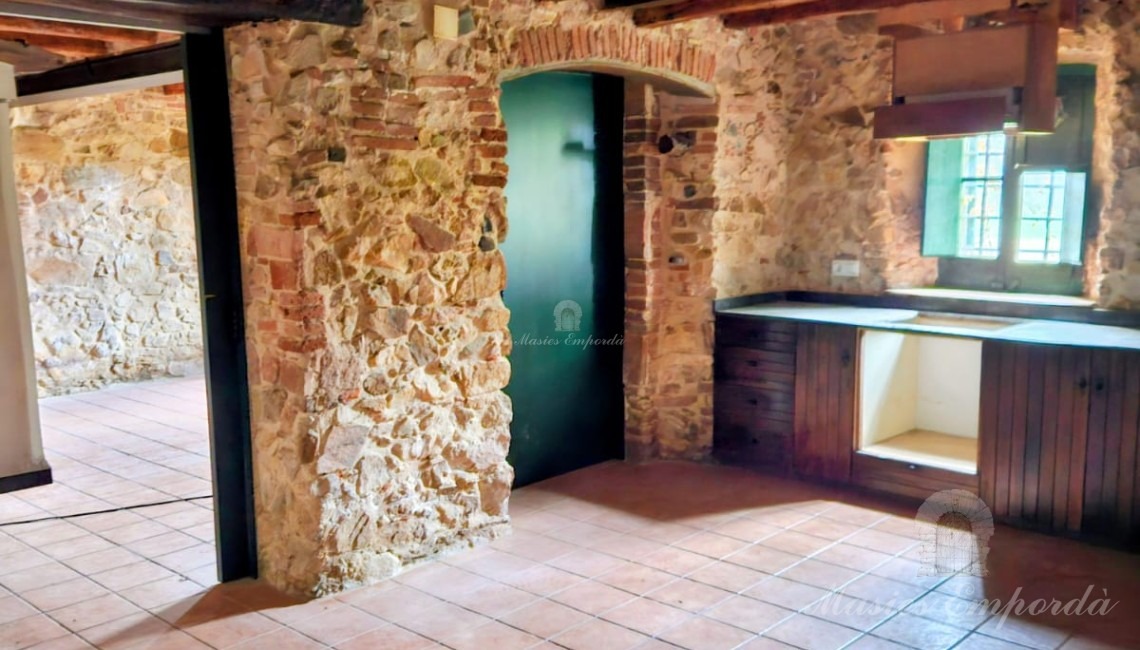 Cocina muy luminosa