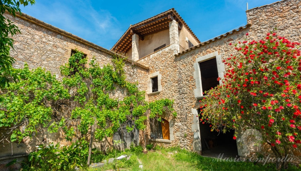 Facade of the house 