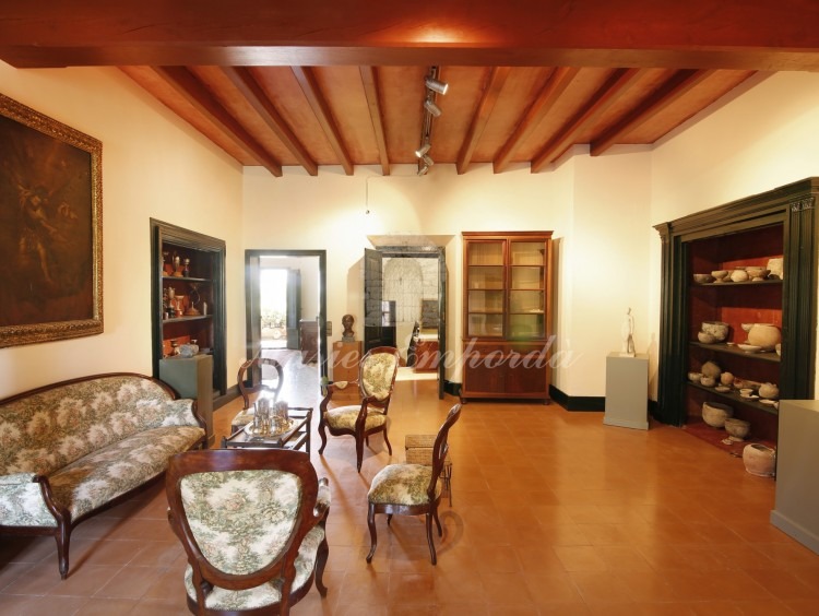Floor plan living room
