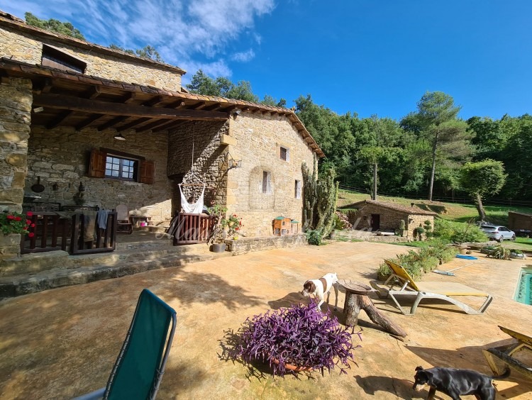 Facade of the farmhouse 