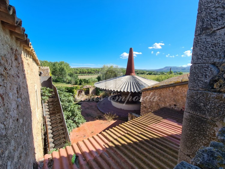 Views of the interior courtyard