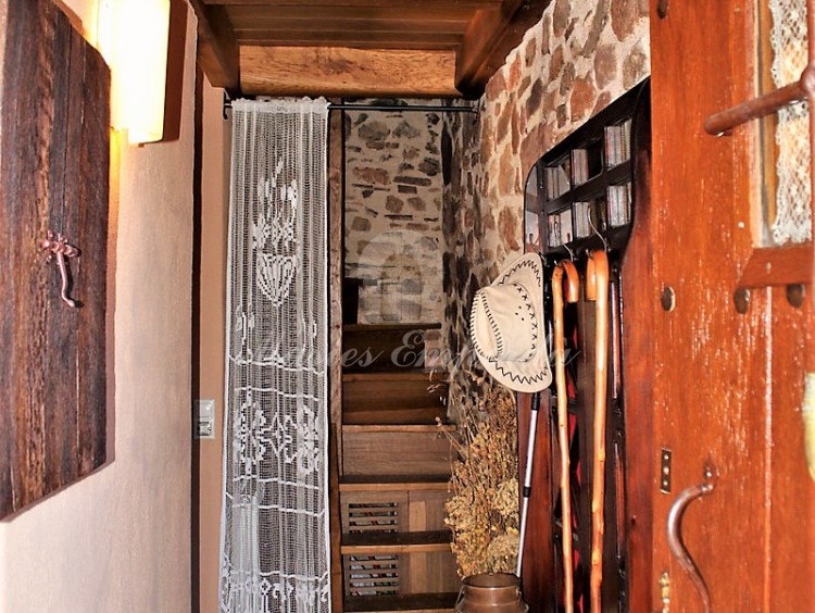 Entrance to one of the houses