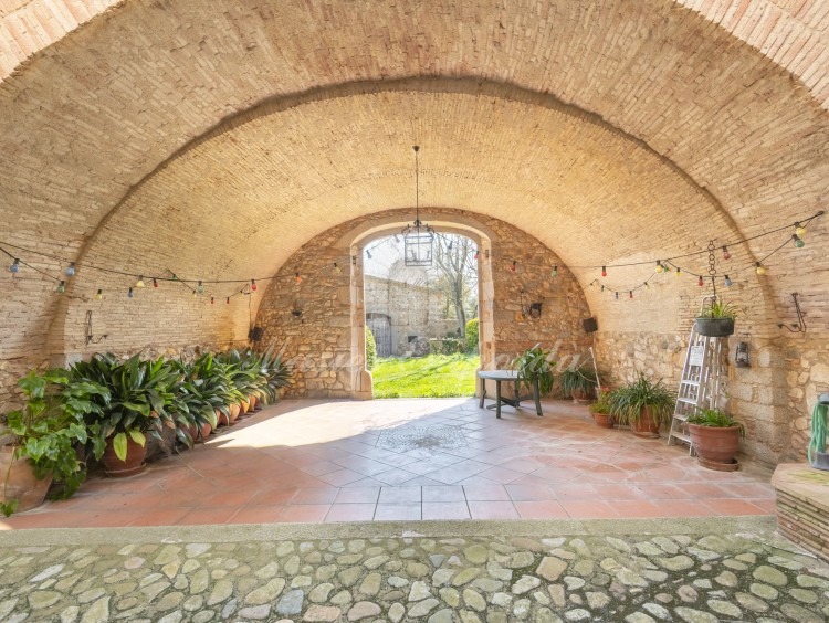 Entrance to the farmhouse’s inner courtyard 